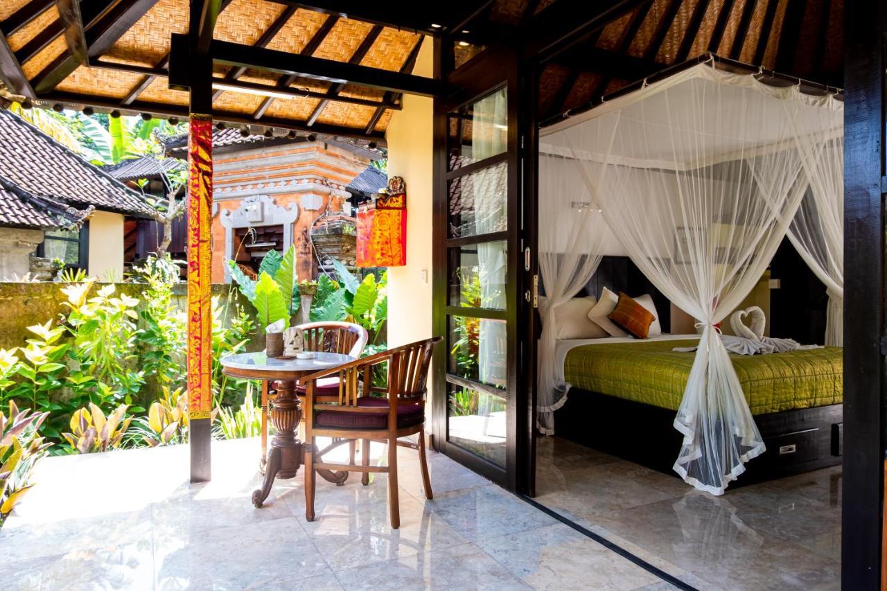 Hotel Lodtunduh Sari Ubud Exterior foto