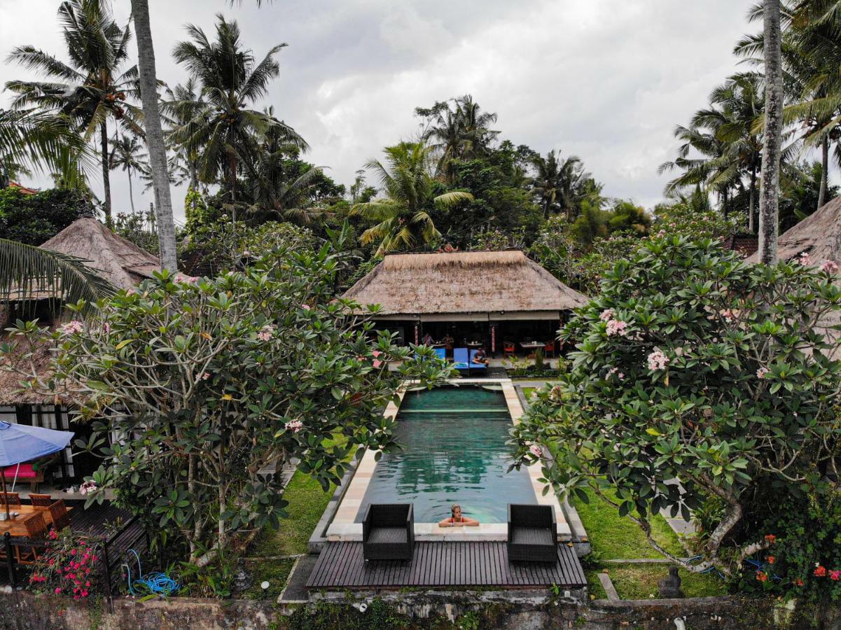 Hotel Lodtunduh Sari Ubud Exterior foto